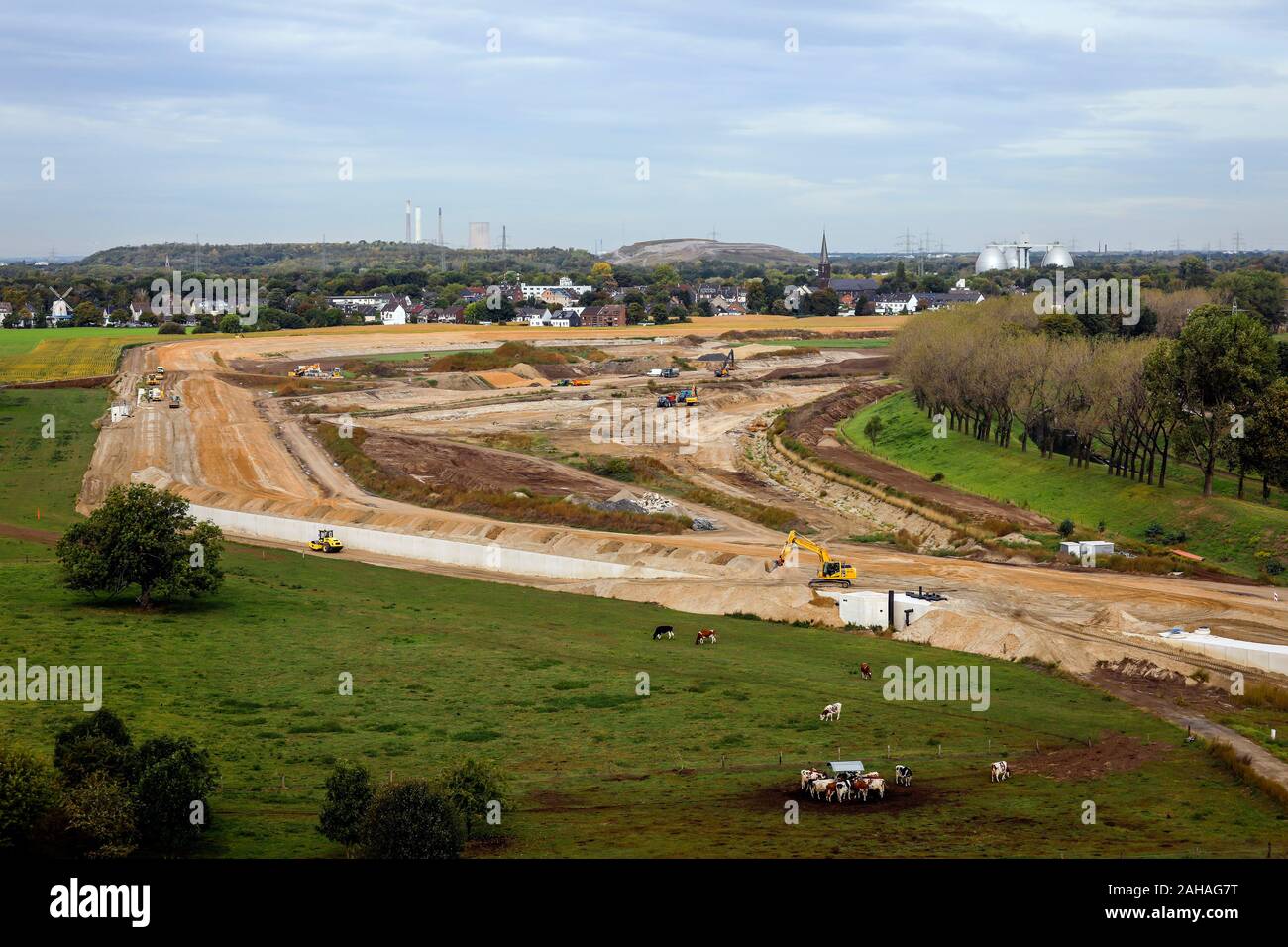 24.09.2019, Oberhausen, Rhénanie du Nord-Westphalie, Allemagne - conversion Emscher, nouvelle construction de l'Emscher AKE d'égout, d'ici dans le domaine de Holten, pré Banque D'Images