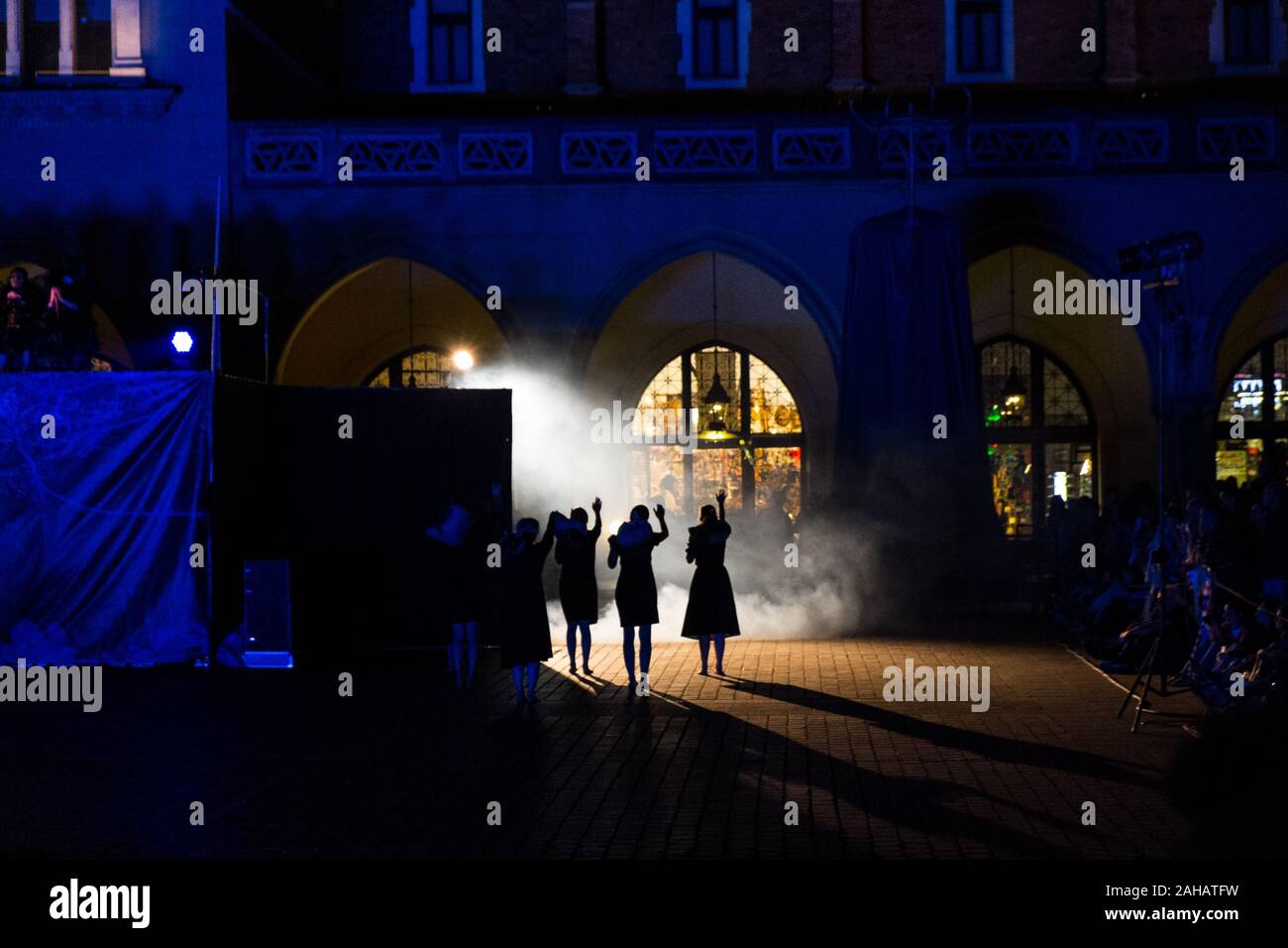 Un groupe fait de Tchaïkovski Casse-noisette au cours de l'International Street Performers Festival à Cracovie, Pologne, Juillet 2019 Banque D'Images
