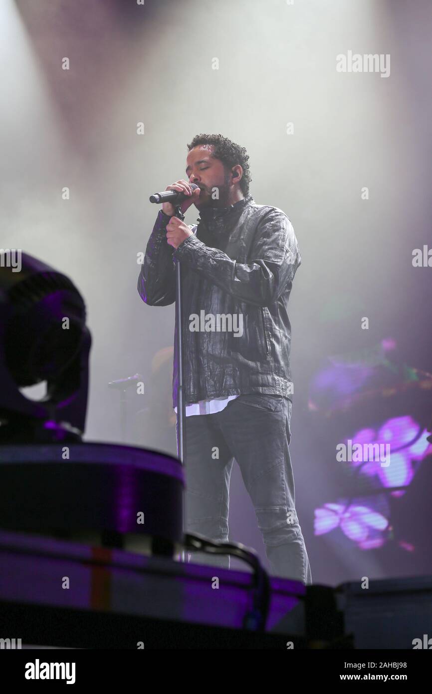 Adel Tawil bei der Taufe 4 MeinSchiff à Kiel am 05.06.2015 Banque D'Images