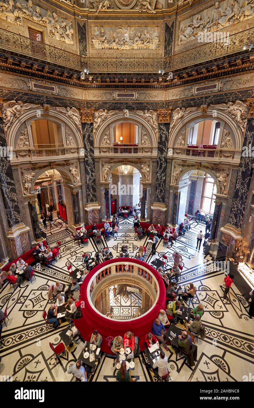 Le café à l'intérieur de Kunsthistorisches Museum. Vienne Autriche Banque D'Images