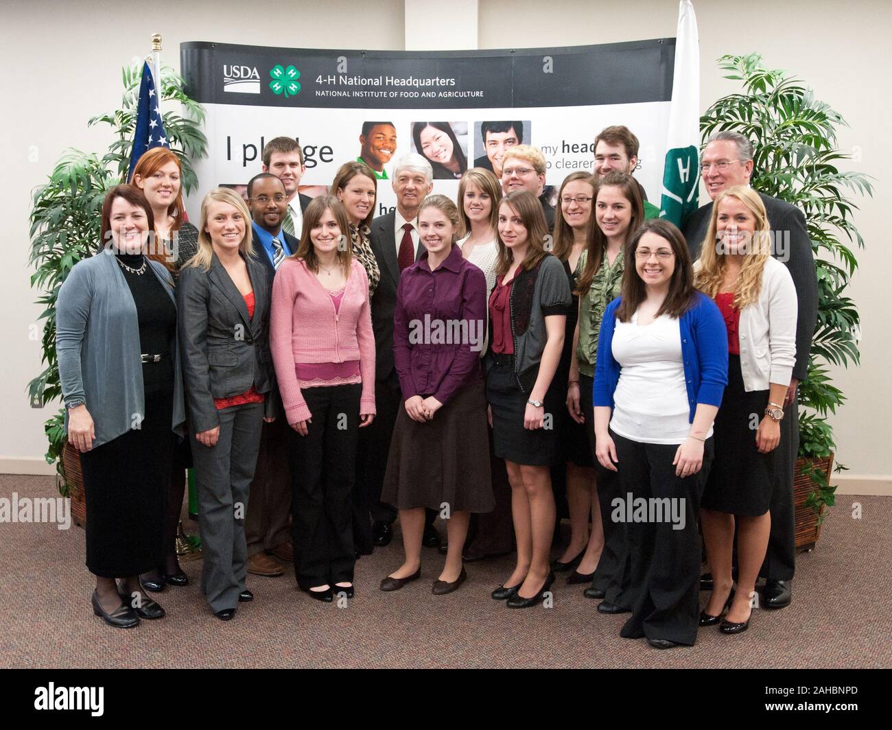 Le ministère de l'Agriculture des États-Unis (USDA) Institut National de l'alimentation et l'Agriculture avec des représentants des membres des 4-H collégiale à l'échelle nationale 4-H le mardi, Avril 5, 2011 à Washington, D.C. La conférence est l'occasion de développement de la jeunesse de l'USDA. Banque D'Images