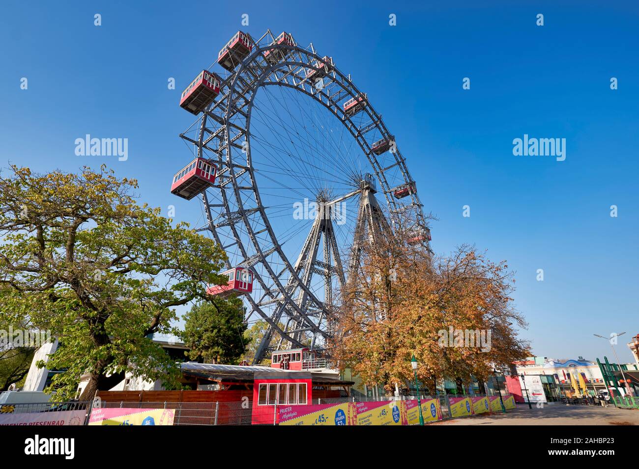 Roue Panoramique Riesenrad. Prater Parc. La grande roue la plus ancienne dans le monde. Vienne Autriche Banque D'Images