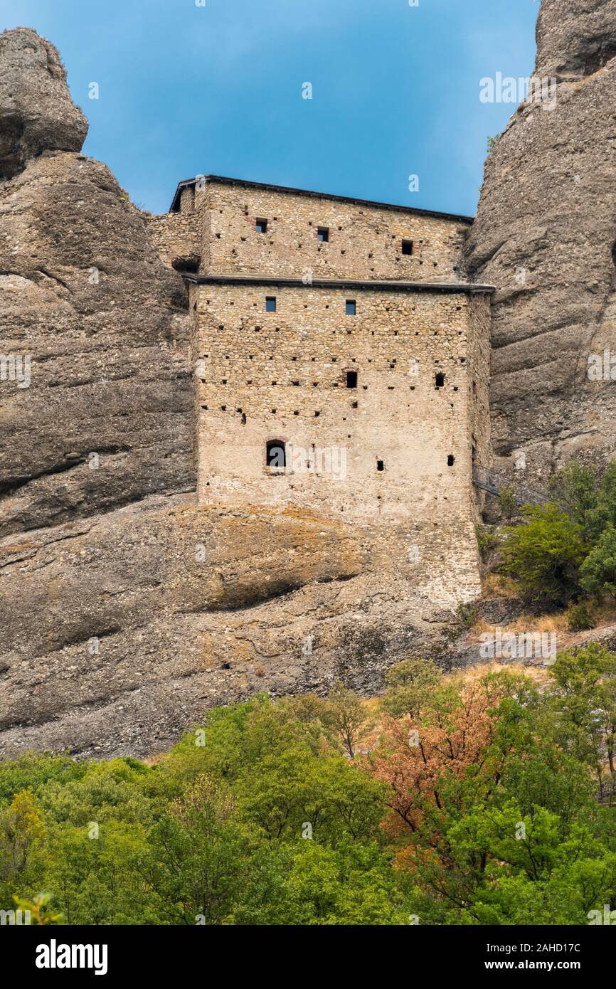 L'ancienne forteresse appelée Castello della Pietra Construit au XII siècle et situé près de Vobbia (province de Gênes) Banque D'Images