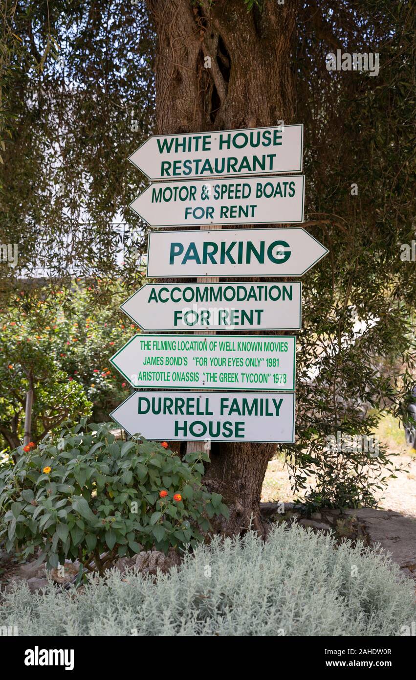 Poste de direction à Kalami près de la Maison Blanche, maison des Durrell, Corfou, Grèce Banque D'Images