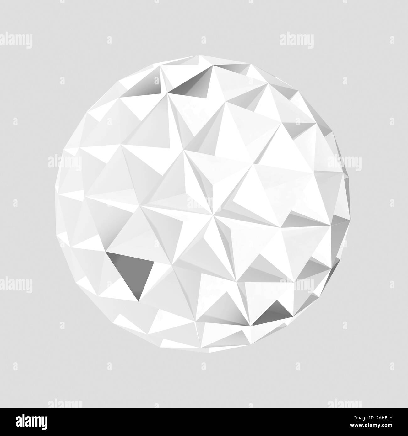 Sphérique Blanc cristal isolé objet triangulé sur fond gris clair, rendu 3d illustration Banque D'Images