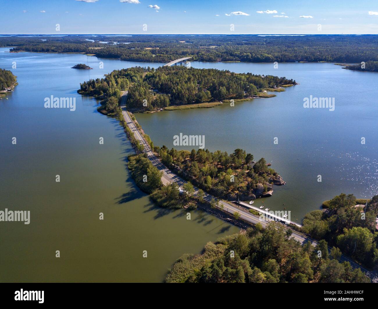 Vue aérienne de Kustavi petites îles archipel dans le sud-ouest de la Finlande. L'archipel ou Saariston rengastie rocade est plein de choses à voir, à faire Banque D'Images