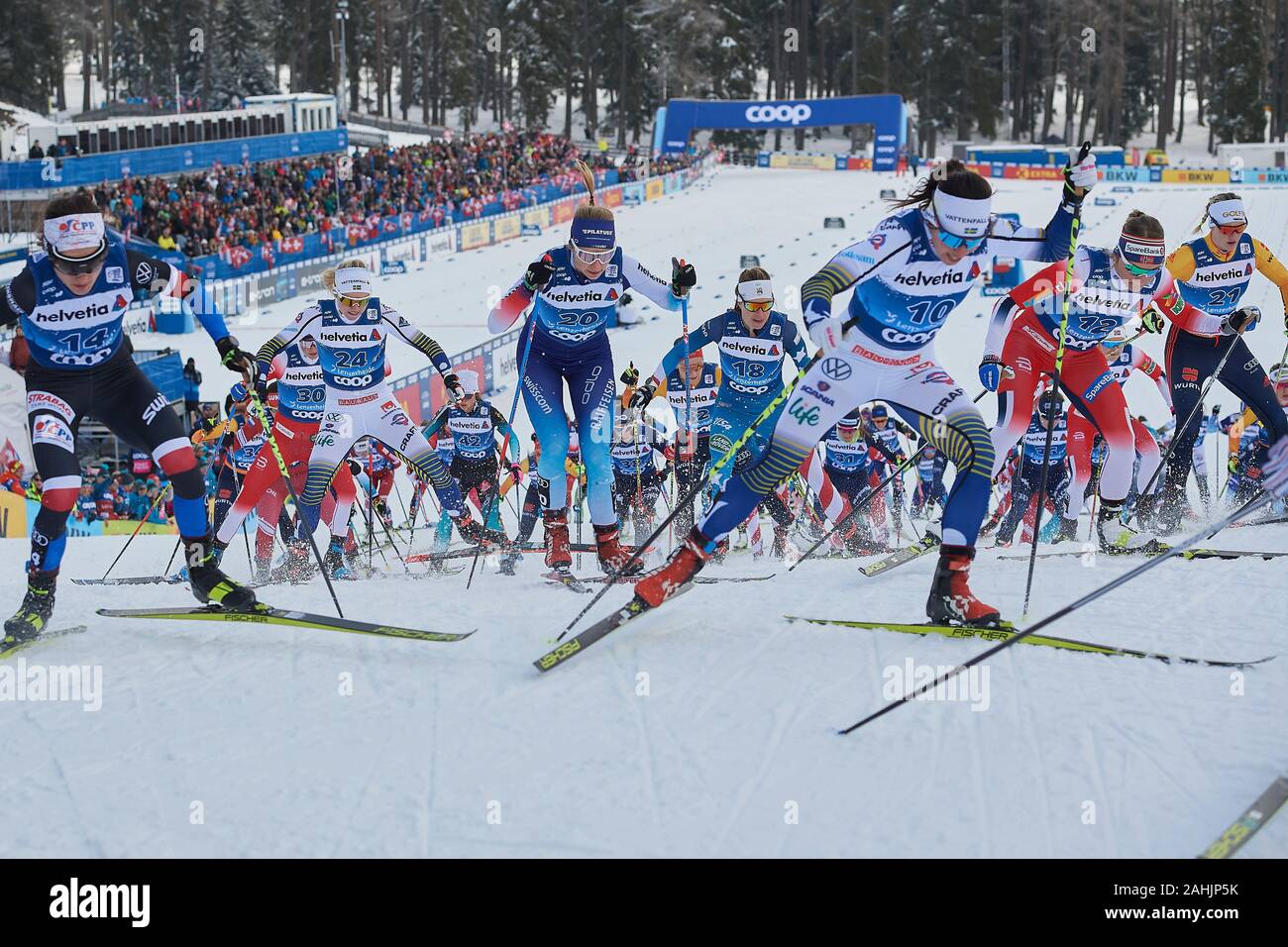 Le Lenzerheide, Schweiz, 28. Dezember 2019. Charlotte Kalla SWE beim 10 km libre) der Frauen am ski FIS Weltcup Tour de ski 2019 à Lenzerheide Banque D'Images