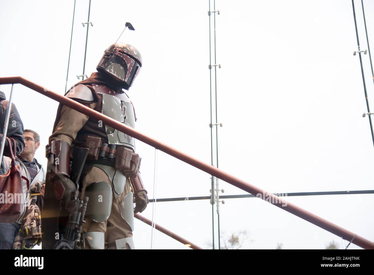 Les fans de Star Wars Mandaloriens habillé comme lors d'une réunion des fans de Star Wars 2019 Forcecon. Gdynia, Pologne. 21 décembre 2019 © Wojciech Strozyk / Alamy Banque D'Images