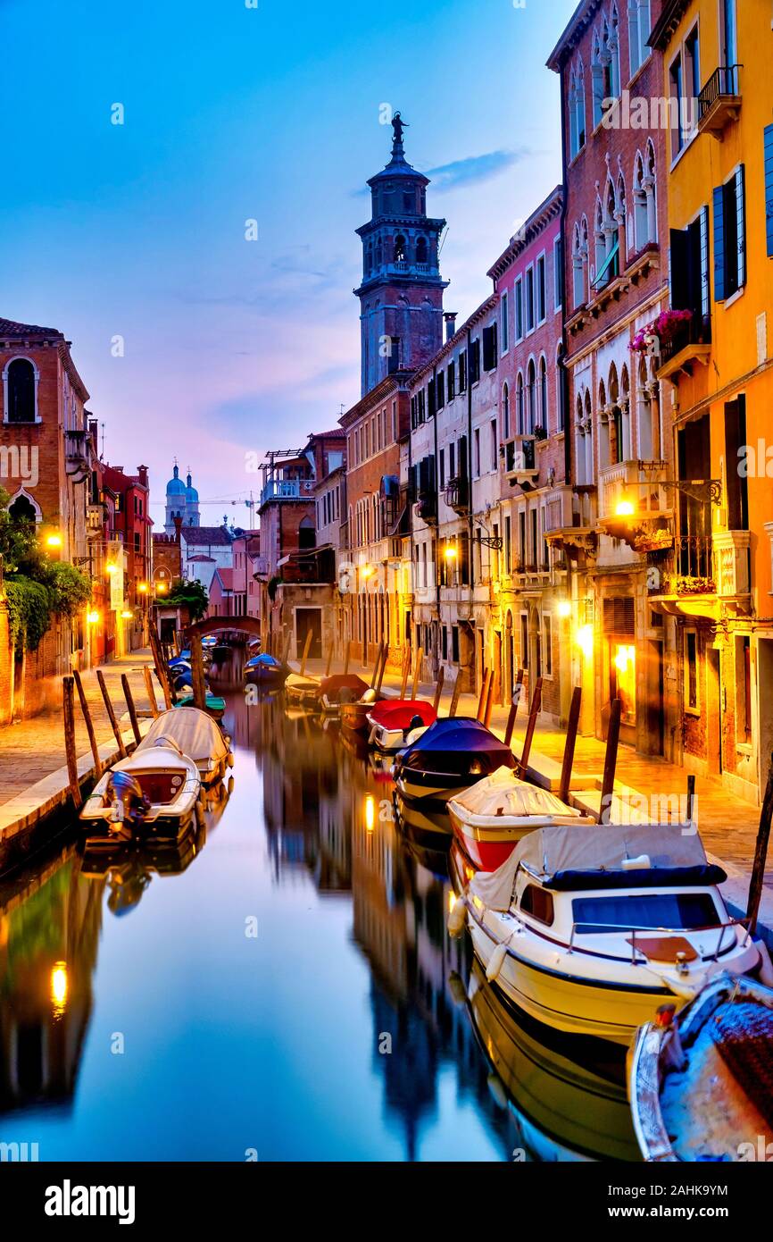 Rio di San Barnaba, Venise, Italie Banque D'Images
