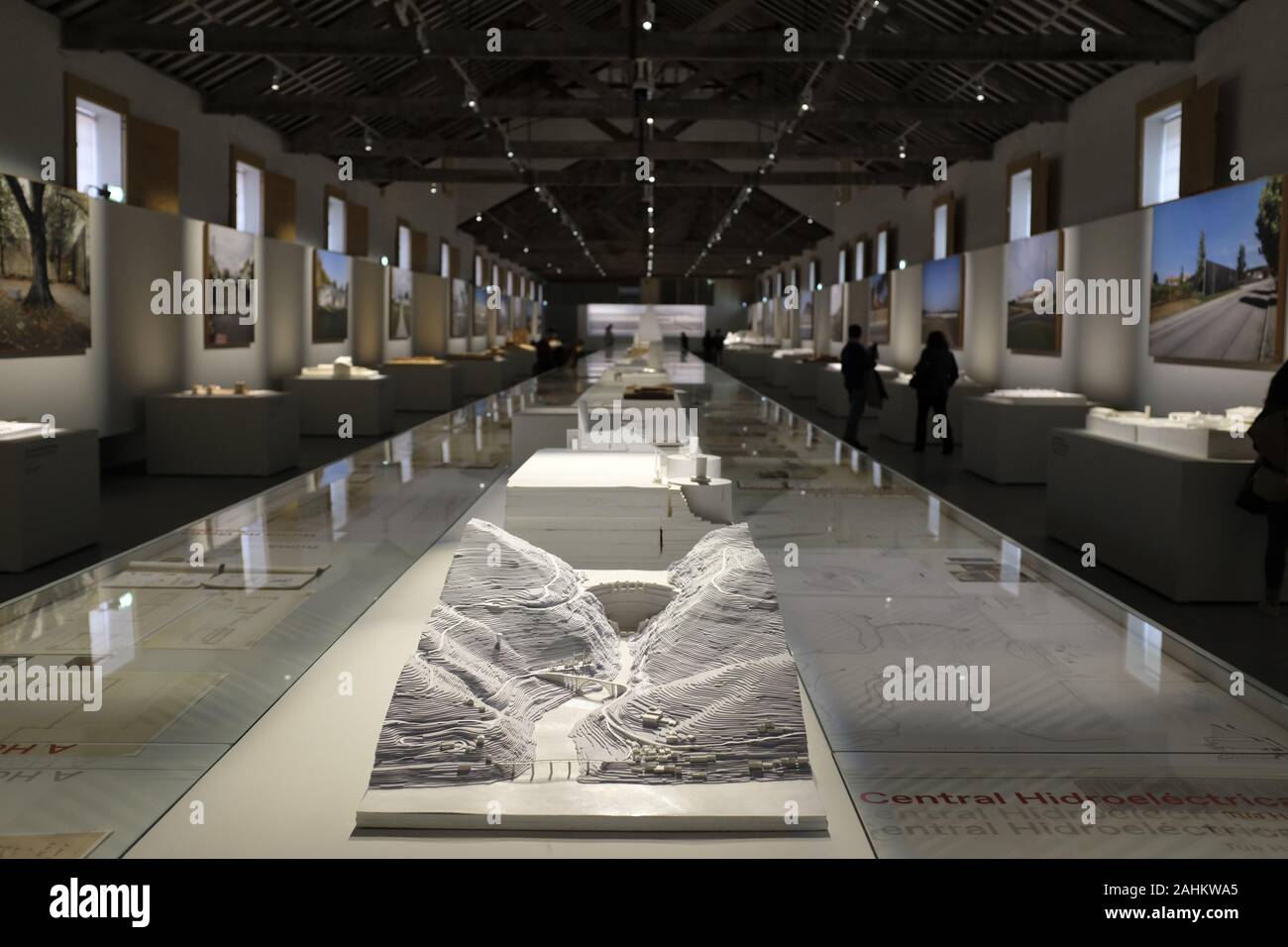 Exposition des oeuvres de l'architecte Souto Moura dans la Maison de l'Architecture à Matosinhos, Portugal. Banque D'Images