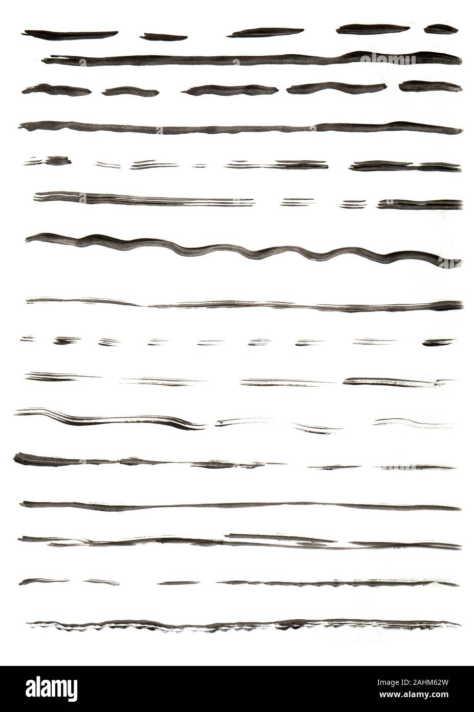 Noir blanc de lignes à l'aide d'un pinceau. Banque D'Images