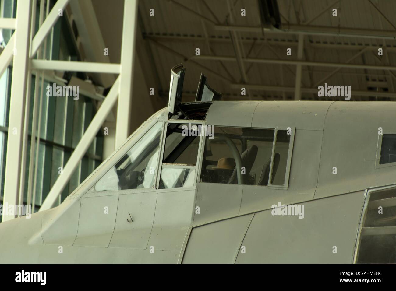 L'avion de Howard Hughes, l'oie d'épinette, est dans un cintre au Evergreen Avaition and Spce Museum en Oregon. Banque D'Images