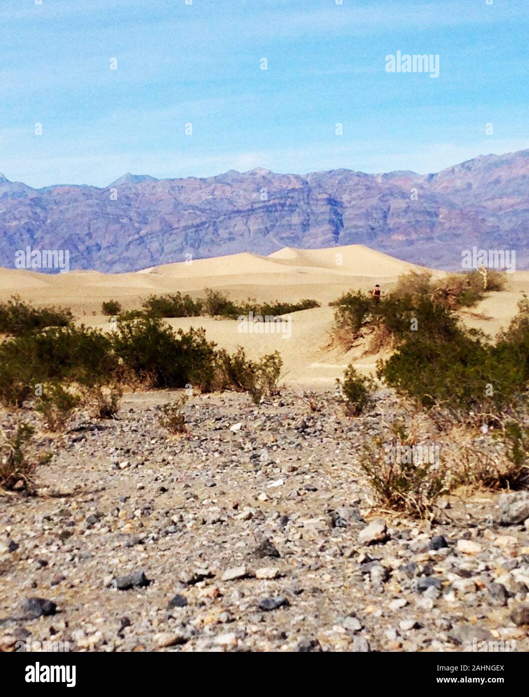 Sur le désert et les montagnes dans la vallée de la mort, États-Unis Banque D'Images