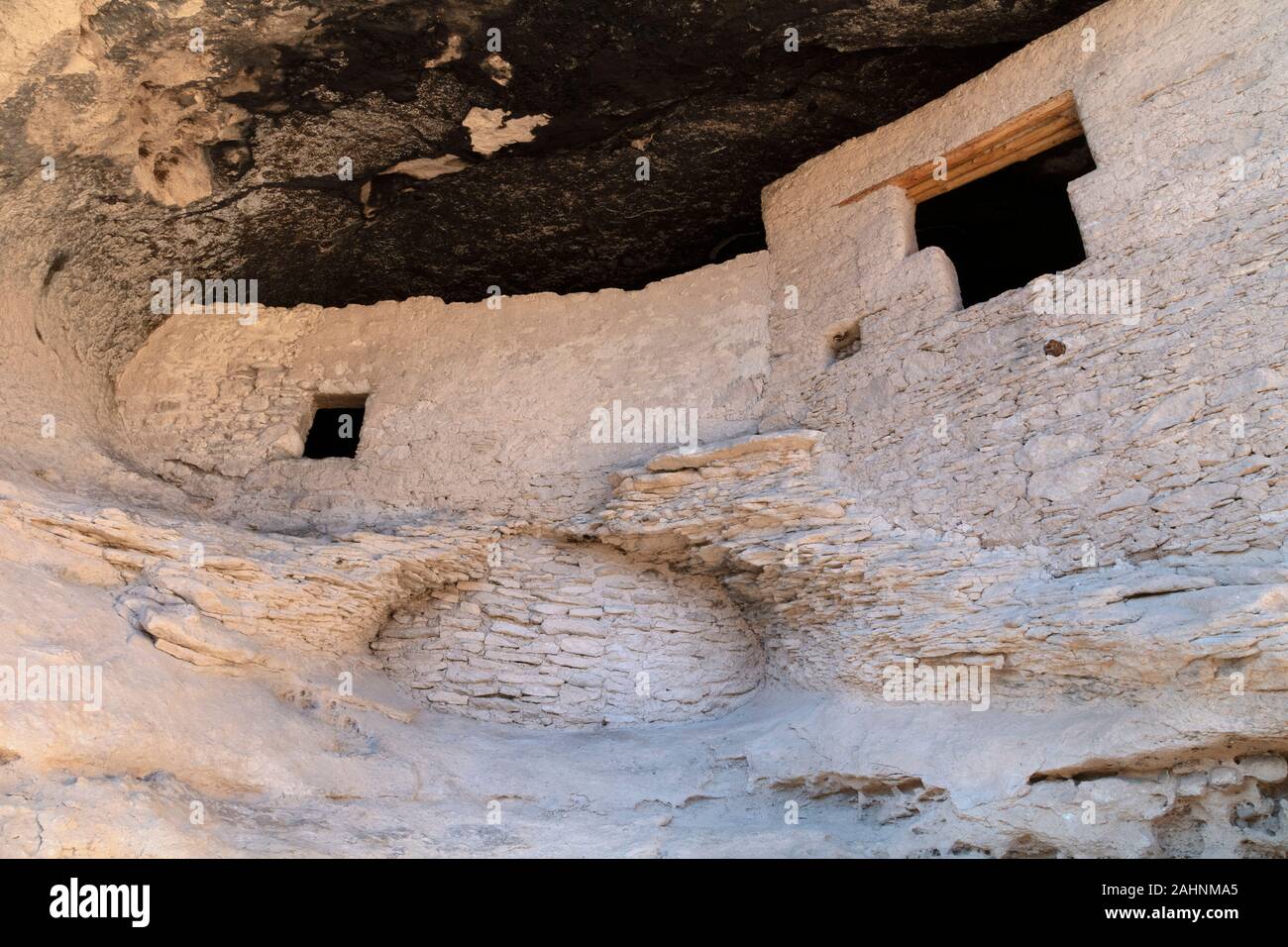 Monument national de Gila Cliff Dwellings, forêt nationale de Gila, Nouveau-Mexique Banque D'Images