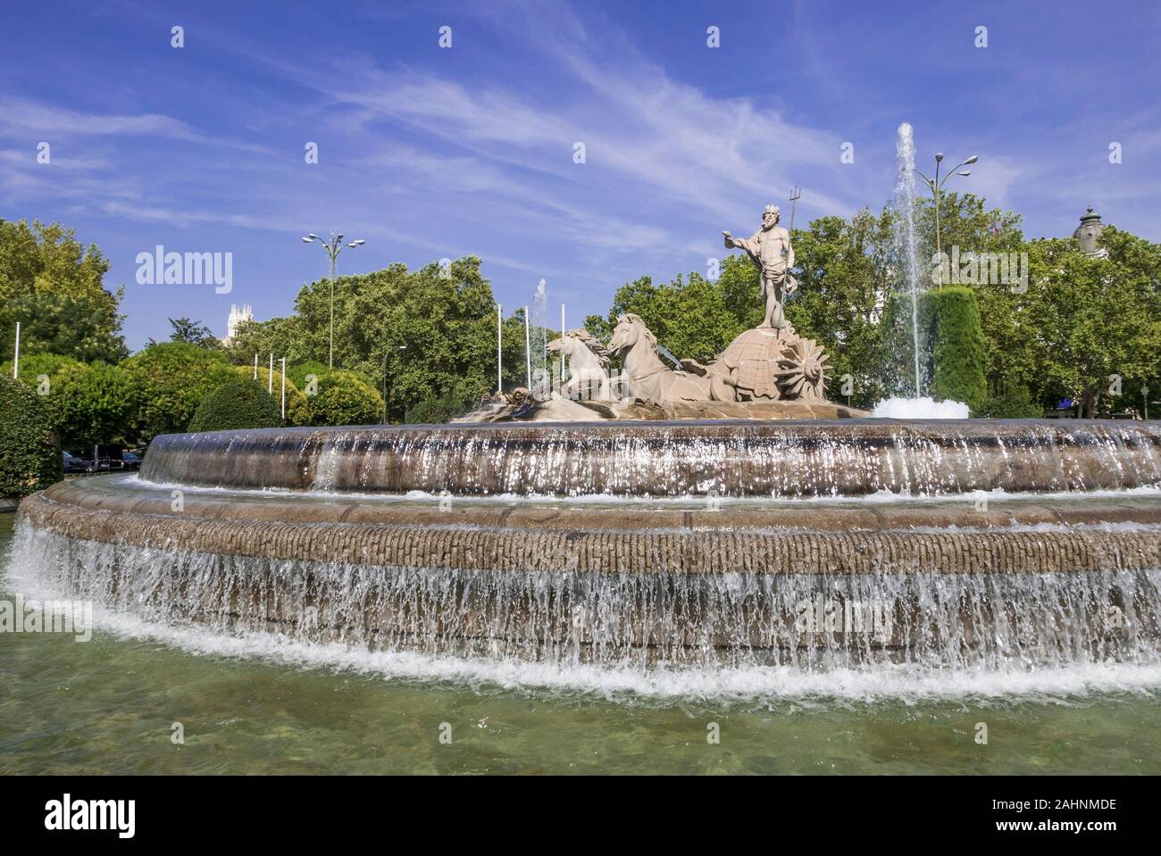 Fontaine de neptune madrid Banque de photographies et d’images à haute