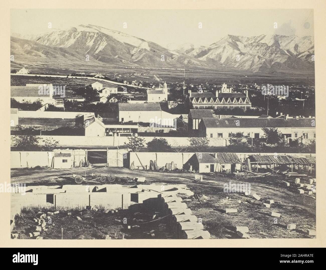 Andrew Joseph Russell. Salt Lake City, Camp Douglas et montagnes Wasatch dans l'arrière-plan. 1868-1869. United States. L'albumine, pl. XXVI de l'album Soleil Photos de paysages des Rocheuses (1870) Banque D'Images