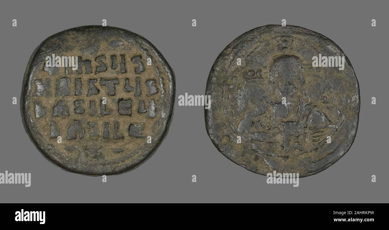 Byzantin. Follis Anonyme (Coin), attribuées à Jean JE Tzimisces. 972-976 AD AD. La Grèce. Le Bronze Banque D'Images