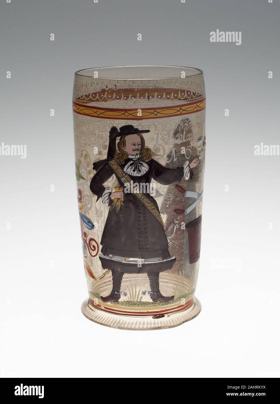 Bécher (Wilkomm Bienvenue). 1669. La Franconie. Avec une décoration en verre émaillé Banque D'Images