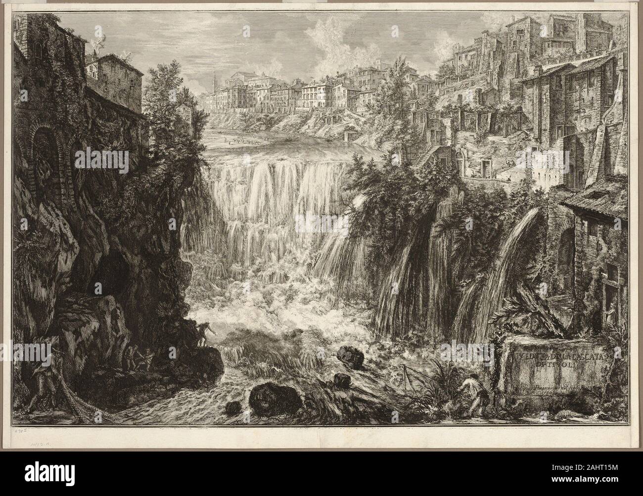 Giovanni Battista Piranesi. Vue sur la Grande Cascade à Tivoli, à partir des vues de Rome. 1766. L'Italie. Gravure sur papier vergé ivoire Giovanni Battista Piranesi a fourni des décennies de touristes avec son énorme, gravures des monuments architecturaux Magistral à Rome et ses environs par le temps il a terminé sa série sur Rome à la fin des années 1770. La cascade photographié ici, dans l'ancienne ville de Tivoli, était une merveille de la nature, et le 16e siècle Villa d'Este à proximité canalisait les mêmes aménagements hydro-électriques en une série de fontaines artificielles flamboyantly, automates (jouets mécaniques déplacé par l'eau), et strat Banque D'Images