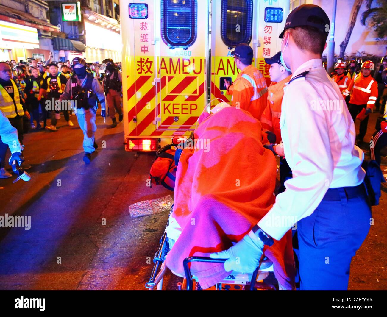 Hong Kong, Chine. 25, décembre 2019. Noël à Hong Kong est marquée par des manifestations et désobéissance civile. Banque D'Images