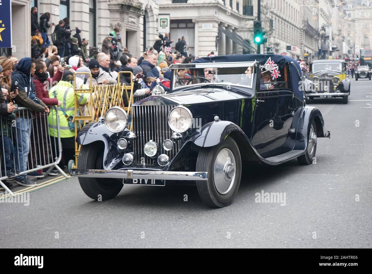 Londres, Royaume-Uni. 1er janvier, 2020. Les artistes interprètes ou exécutants effectuer à la London défilé du Nouvel An 2020 : Crédit WFPA/Alamy Live News Banque D'Images