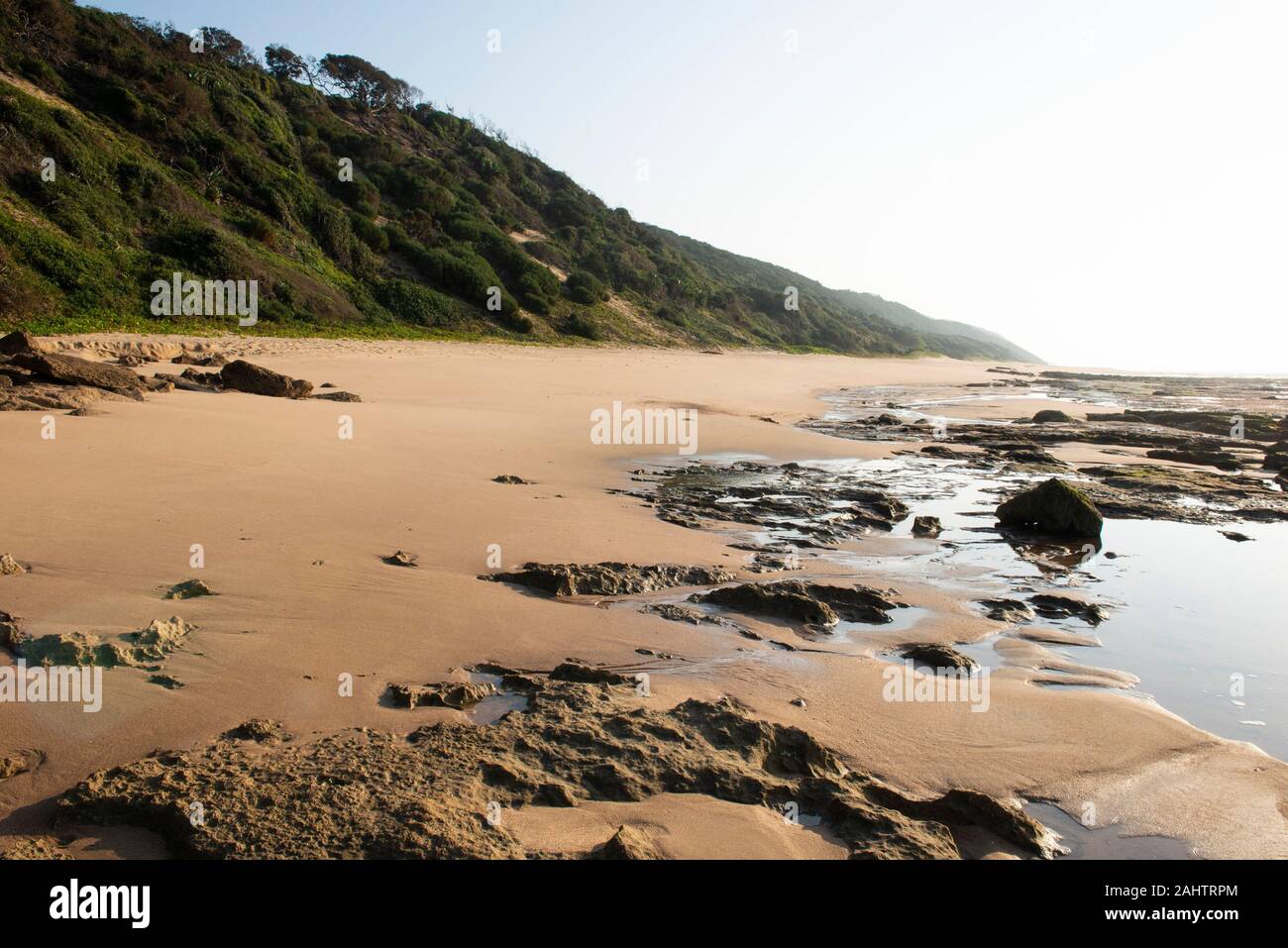 Les roches de Mission Beach, Cape Vidal, parc iSimangaliso Wetland Park, Afrique du Sud Banque D'Images