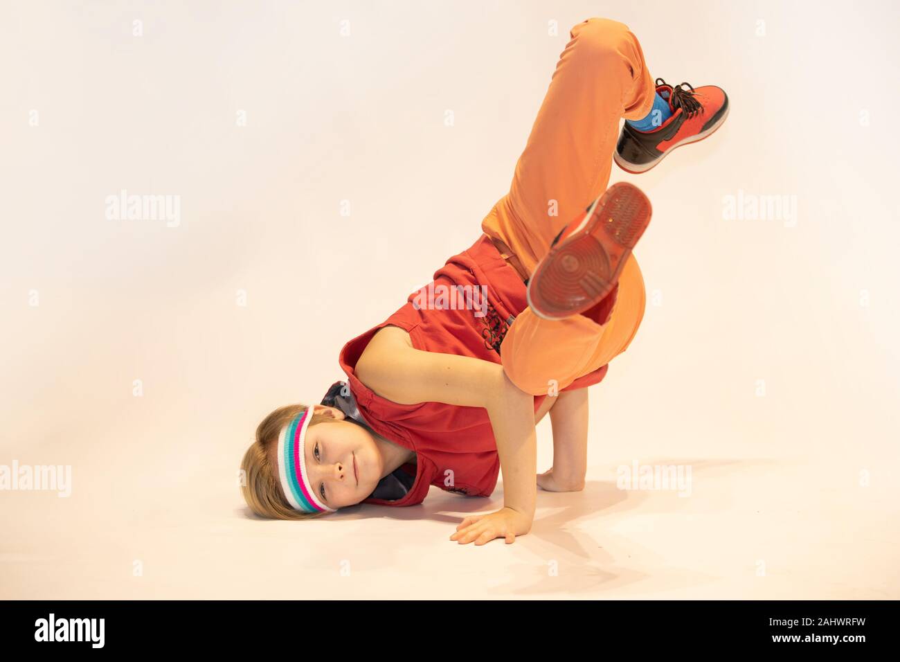 Breakdance kid Banque D'Images