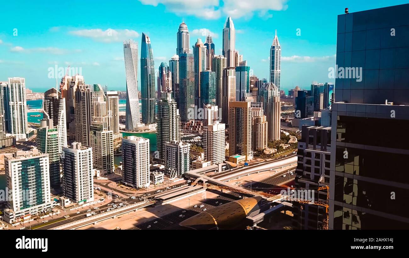 Cityscape Dubaï superbe,des gratte-ciel, d'horizon. Photo prise 17.05.2017 à Dubaï, Émirats Arabes Unis Banque D'Images