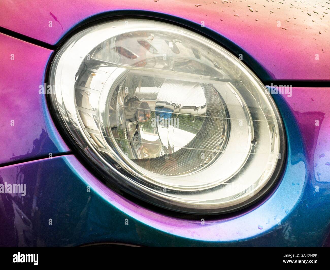 La lumière d'une voiture Fiat 500 - Italie Banque D'Images