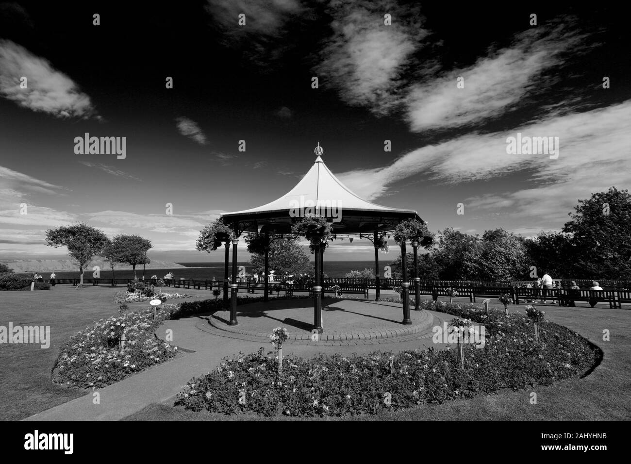 Le kiosque en Crescent Gardens, Filey town, North Yorkshire, England, UK Banque D'Images