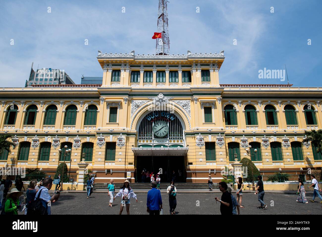 Au Vietnam, à Ho Chi Minh Ville, le bureau de poste central, en plein coeur de Saigon, a été construit par l'administration de la Poste française au cours de l'INDOC Banque D'Images
