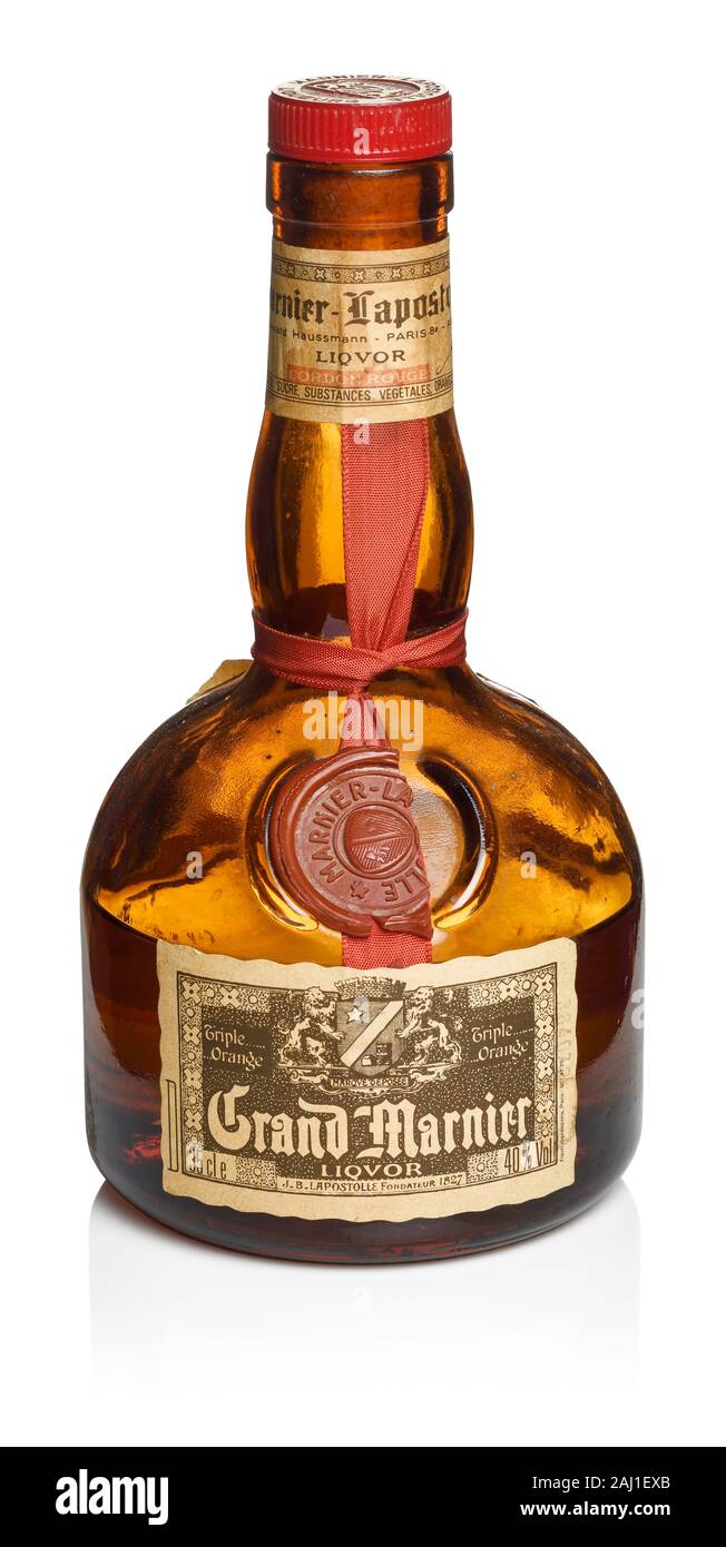 Une vieille bouteille de Grand Marnier, liqueur d'orange Banque D'Images