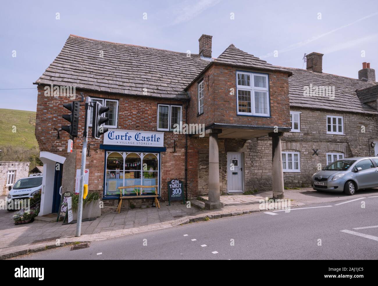 Château de Corfe magasins village, Corfe à Dorset, UK Banque D'Images