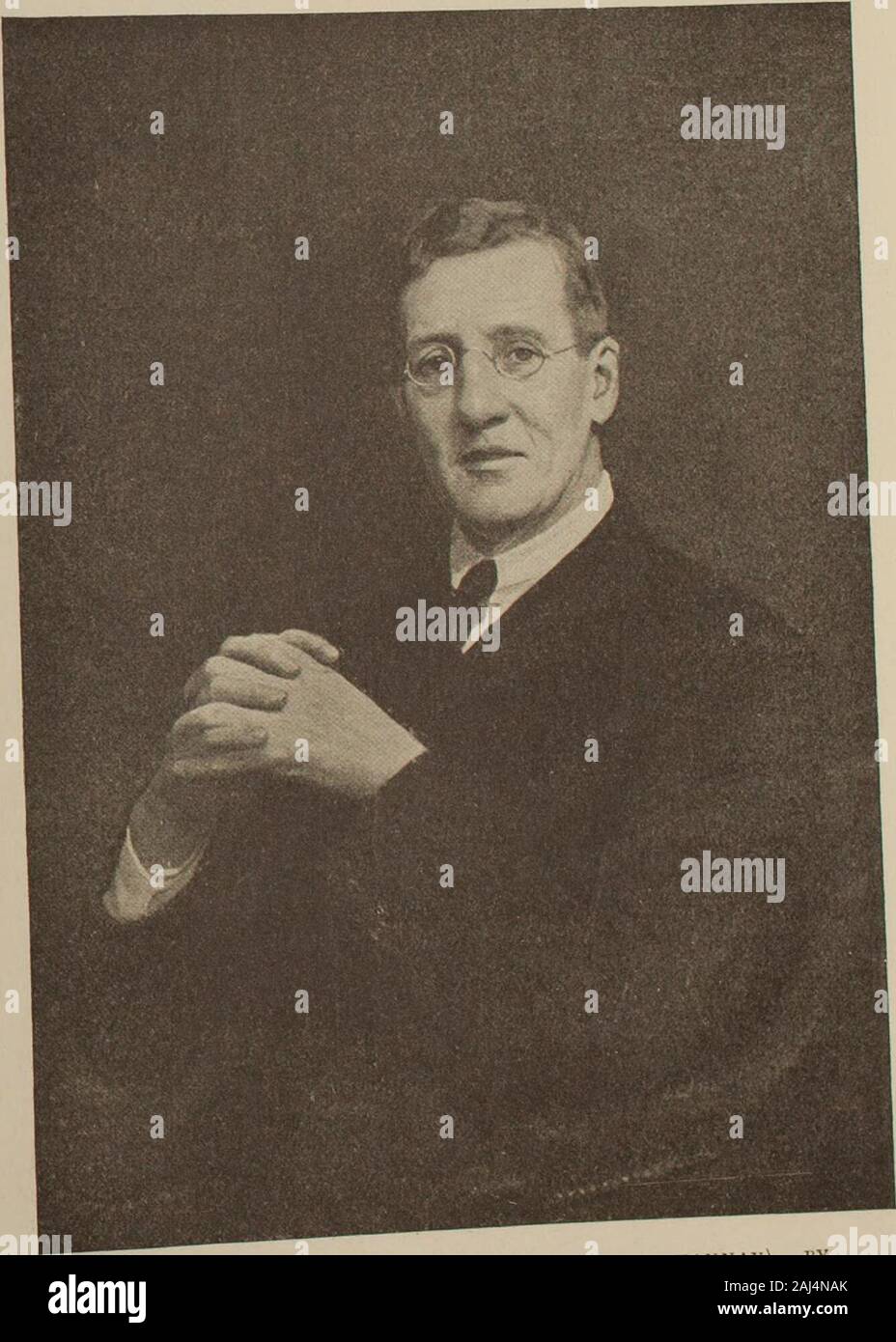 Le Studio International /juin 1915 . re- et le Fepainted forcomment rouge oeuvres appelant dans leur newaspect. Le exhibitionwas enrichi par l'artof intéressant trois Bel-gians, J. Ensor, VanRysselberghe thesculptor, et Victor Rousseau.Parmi les autres qui exhibitorswith strengthof generallyrested l'exposition, M. John Lavery,A.R.A., M. Walter. PORTRAIT DE "( GEORGE BIRMINGHAM " (CANON J.DERMOD OBRIEN, P.R.H.A. (Royal Hibernian Academy) O. IIAN NAY). Par 2S7 I Banque D'Images