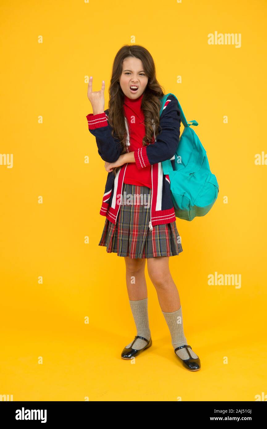 Sac A Dos Pour Enfants En Anglais L Education Au Royaume Uni Etudiant L Anglais Programme D Education Britannique Apprendre Une Langue Etrangere Petite Fille Porter L Uniforme Scolaire Photo Stock Alamy Sac A Dos Pour Enfants En Anglais L Education Au Royaume Uni Etudiant L Anglais Programme D Education Britannique Apprendre Une Langue Etrangere Petite Fille Porter L Uniforme Scolaire Photo Stock Alamy