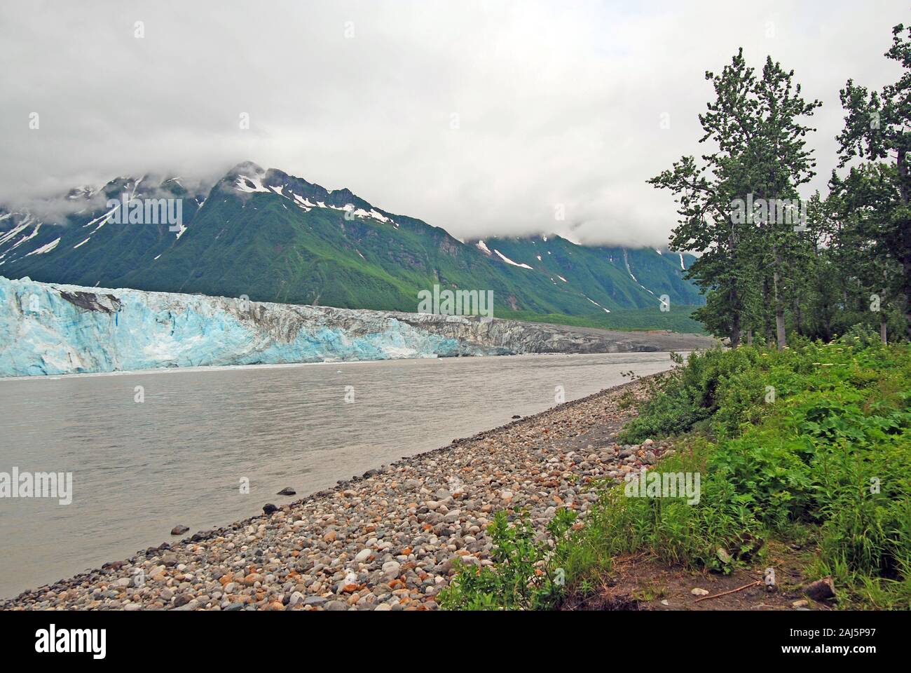 Le glacier de Childs car elle se termine dans la rivière de cuivre près de Cordova, en Alaska Banque D'Images