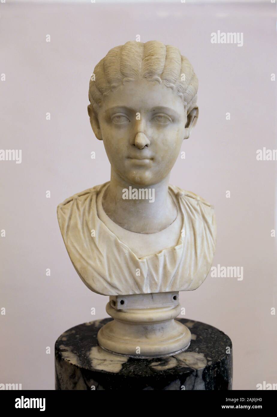 Fulvia Plautilla (Ch. 185-211), épouse de l'empereur romain Caracalla. L'impératrice de Rome (202-205). Buste en marbre. Musée de Naples, Italie. Banque D'Images