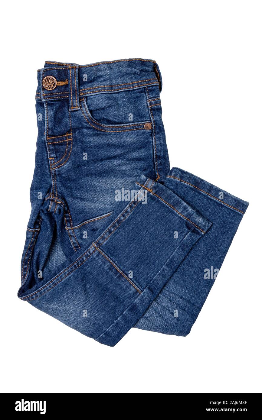 Vêtements en jean à la mode. La mode homme élégant plié stretch denim short  ou pantalon isolé sur un fond blanc. Jeans à la mode pour enfant Photo  Stock - Alamy