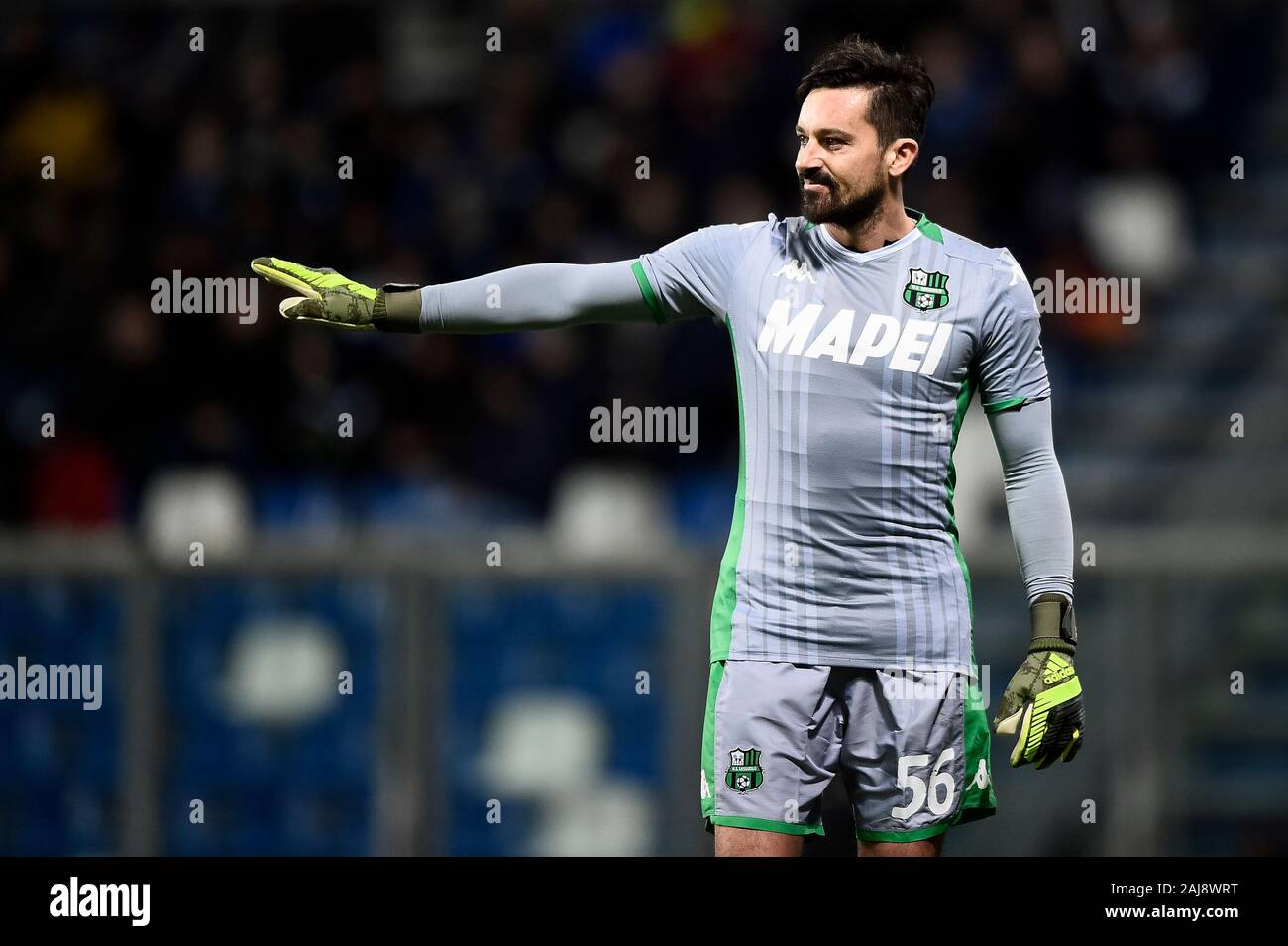 Reggio Emilia, Italie. 22, décembre 2019 : Gianluca Pegolo de gestes au cours de l'US Sassuolo en Serie A match de football entre l'US Sassuolo et SSC Napoli. SSC Napoli 2-1 plus de US Sassuolo. Credit : Nicolò Campo/Alamy Live News Banque D'Images