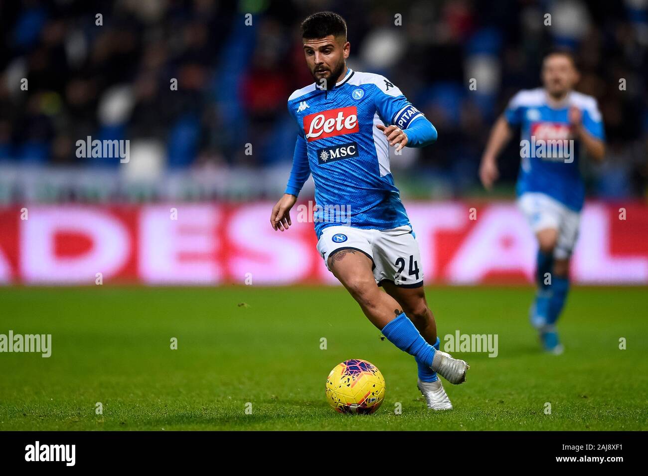 Reggio Emilia, Italie. 22, décembre 2019 : Lorenzo Insigne du SSC Napoli en action au cours de la série d'un match de football entre l'US Sassuolo et SSC Napoli. SSC Napoli 2-1 plus de US Sassuolo. Credit : Nicolò Campo/Alamy Live News Banque D'Images
