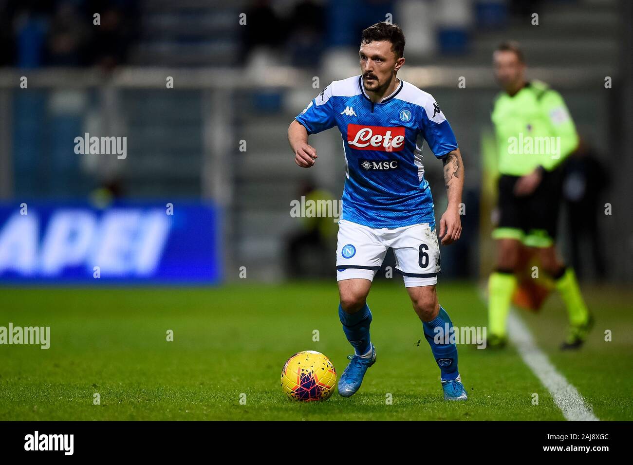 Reggio Emilia, Italie. 22, décembre 2019 : Mario Rui de SSC Napoli en action au cours de la série d'un match de football entre l'US Sassuolo et SSC Napoli. SSC Napoli 2-1 plus de US Sassuolo. Credit : Nicolò Campo/Alamy Live News Banque D'Images