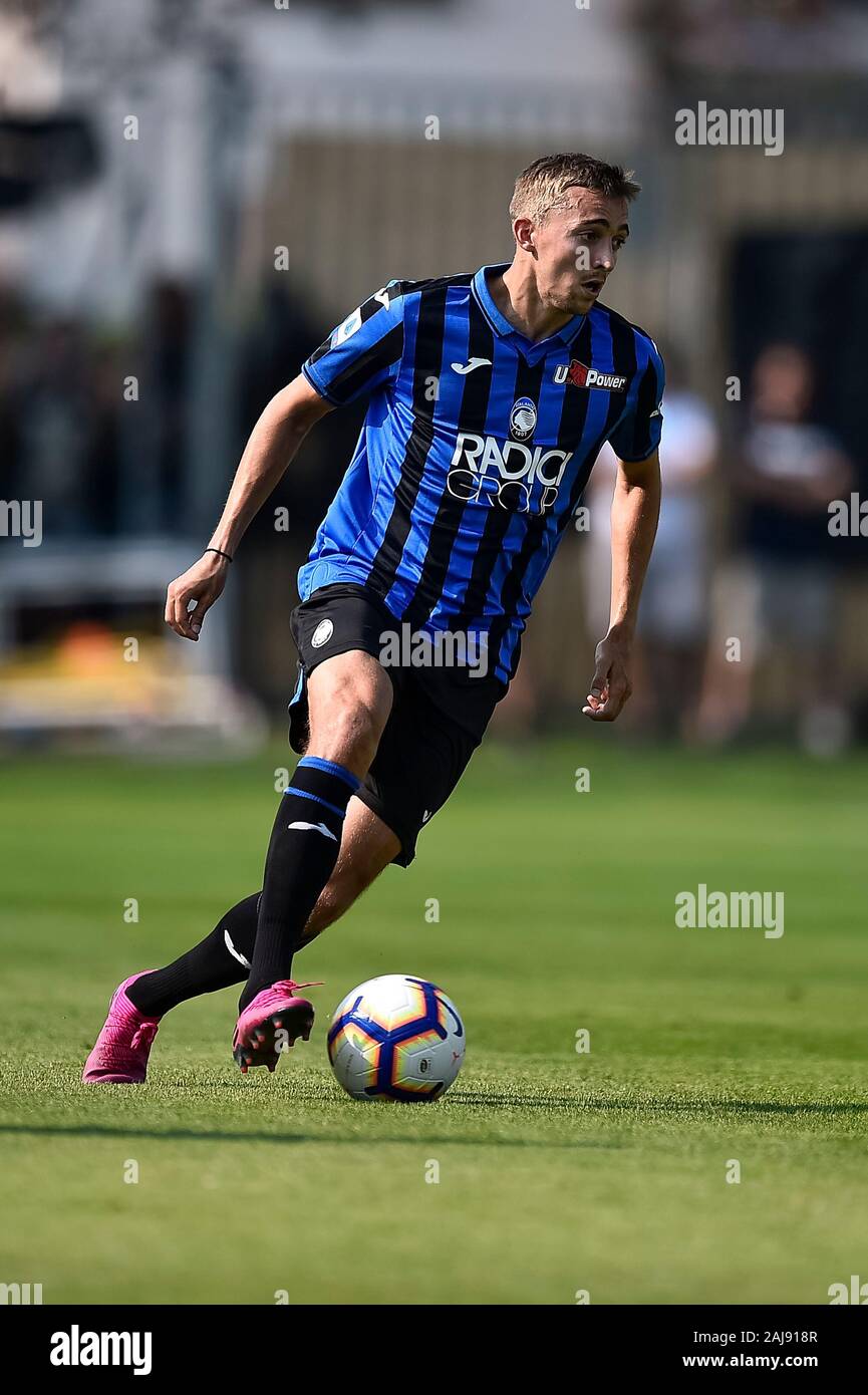 Clusone, Bergame, Italie. Juillet 21, 2019 : Timothy Castagne d'Atalanta BC en action lors de la pré-saison match amical entre l'Atalanta BC et AC Renate. Atalanta BC a gagné 6-0 sur AC Renate. Credit : Nicolò Campo/Alamy Live New Banque D'Images