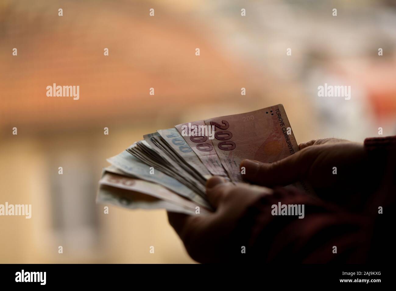 22 décembre 2019 : Livre turque billets sont affichés en Turquie en décembre 2019. La lire turque est l'unité de l'argent turc. Lire turque les billets sont en coupures de 1, 5, 10, 20, 50, 100 et 200 lires. Le cri est divisé en 100 KuruÅŸ. La lire turque est la monnaie de la Turquie et de la République turque de Chypre du Nord Crédit : Muhammad Ata/IMAGESLIVE/ZUMA/Alamy Fil Live News Banque D'Images