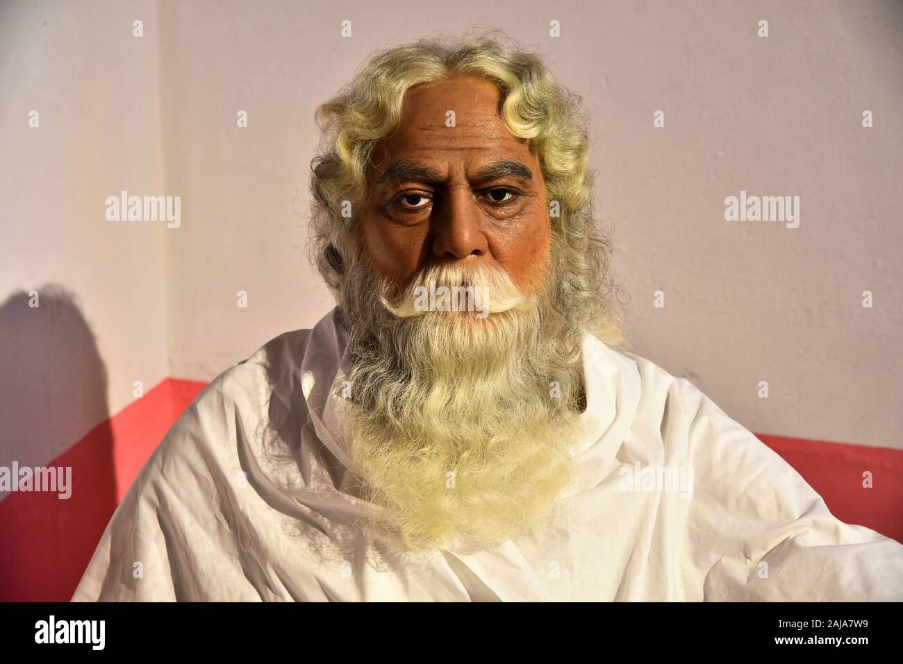 Statue de cire de Rabindranath Tagore, Prix Nobel de la poète qui a écrit l'hymne national de l'Inde,sunil's Wax Museum,trivandrum kerala,Inde, Banque D'Images