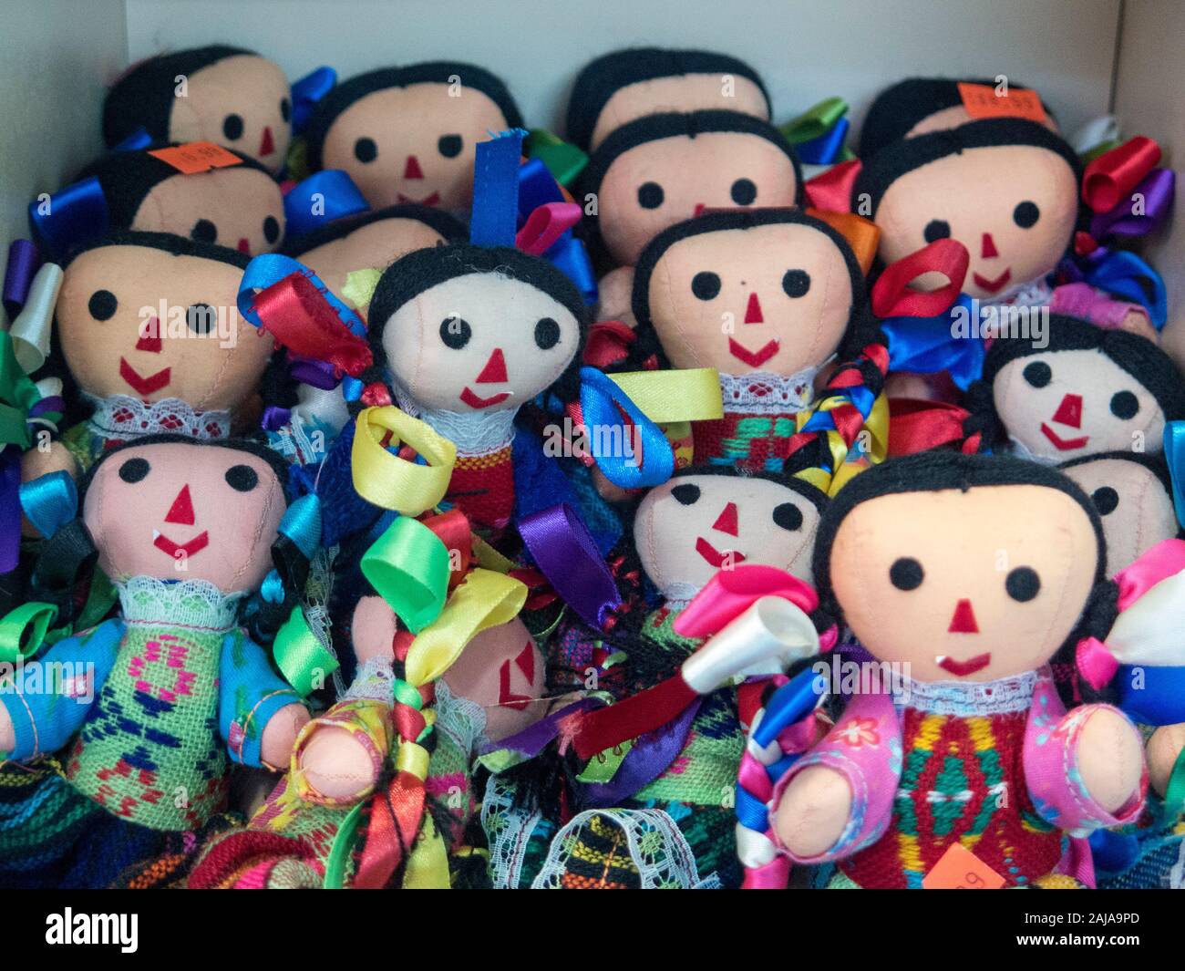 Des poupées de chiffon, de l'artisanat mexicain Banque D'Images