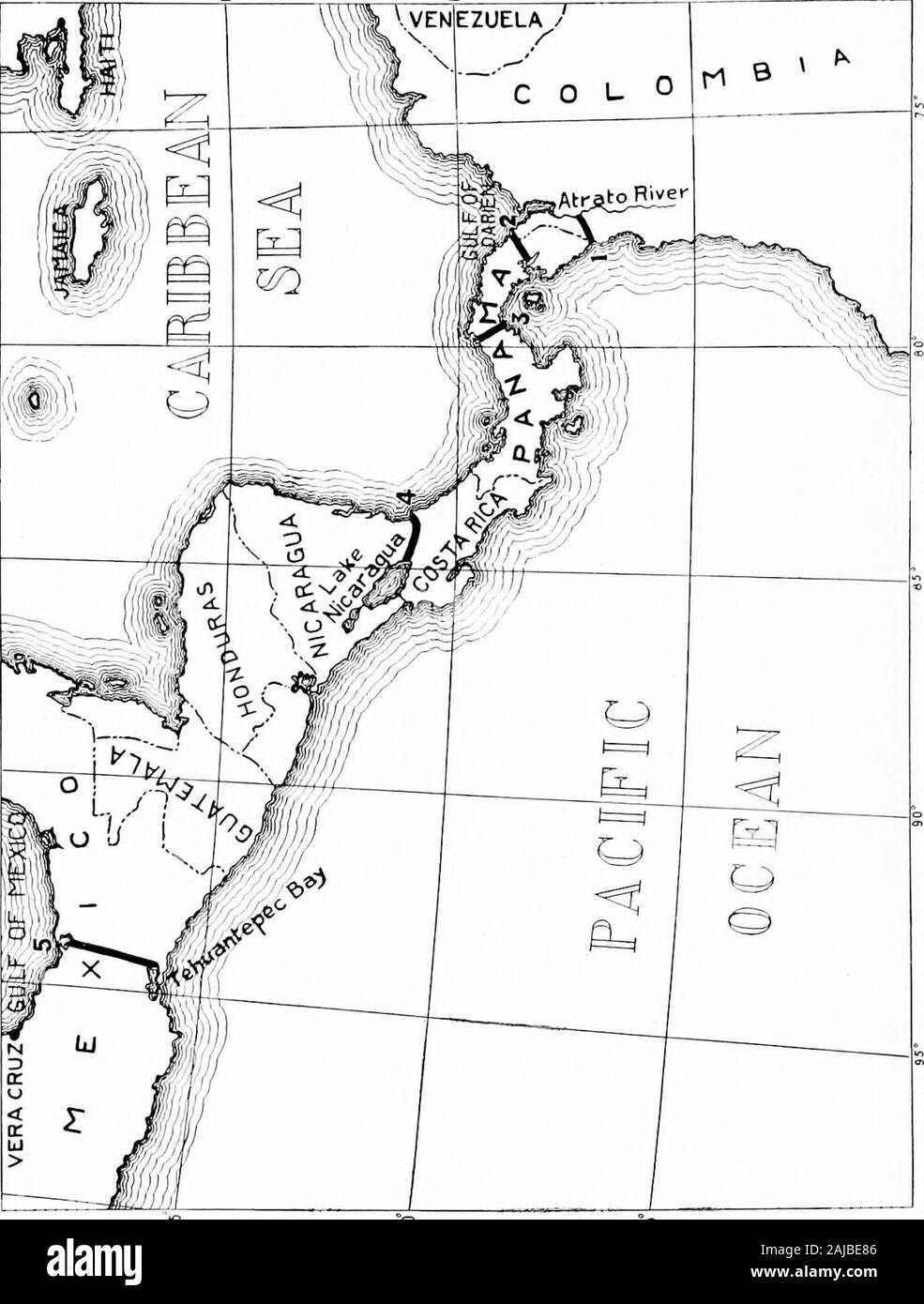 Le Panama et le canal . -Huit mille railroad voyage à Panama 25 $ Coût en or, ou plus tlian à cinquante cents par mile. Si nous avons payé le même taux à la maison, il w (juld coûte plus de $200 à gofrom La ville de New York à Buffalo ou de Chicago à INIinne-apolis. Peu de personnes pouvaient se permettre de prendre beaucoup de ces voyages.Le taux au Panama sont encore très élevé. On remarquera que tous les poteaux télégraphiques le long de la route 93 94 cinq routes importantes. Site C.-routes à travers l'Amérique centrale. Ennemis de l'RAIEROAD 95 sont du fer au lieu de bois, et si on sort, quand trainstops^, et regardez attentivement les liens inter-b Banque D'Images