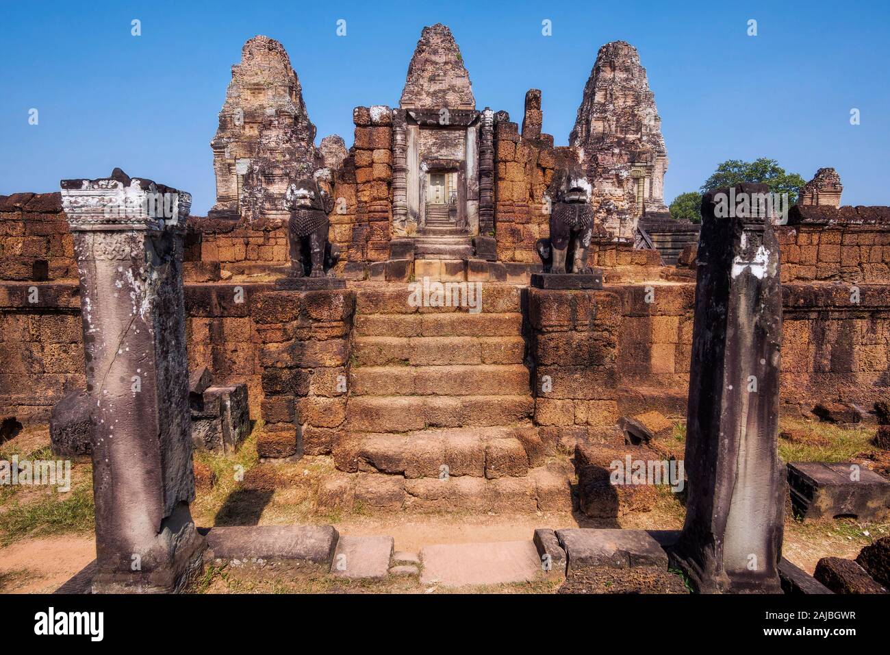East Mebon temple à Angkor, Siem Reap, Cambodge. Banque D'Images