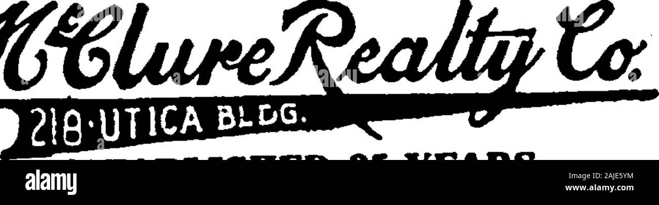 1921 Des Moines et Polk County, Iowa, City Directory . ou DCS MOINC ? LOWA. AttractivePolicies AgentsWanted LiberalContracts Thomassen Geo J prés H,oover Co ciné et avocat 805 bldg res 4411 HickmanThommen stenog Anna Li centl sur Soc de [J S bds 805 8e Thompson voir également Thomson Thompson Abner corp USA Recruter-ing Office 948 rms 18e Thompson Alva SignShop Andw appr Nouveauté Thompson police res 224 lAstorThompson M Andw sheet metal wkr res 36thThompson 630 Apts 905 e Jefferson et av 1715 thThompson brjtlyr 9e Arthur res 523 e Madison Thompson Arthur miner D M C0|al Co res 826 13e Une thTHOMPSON Banque D'Images