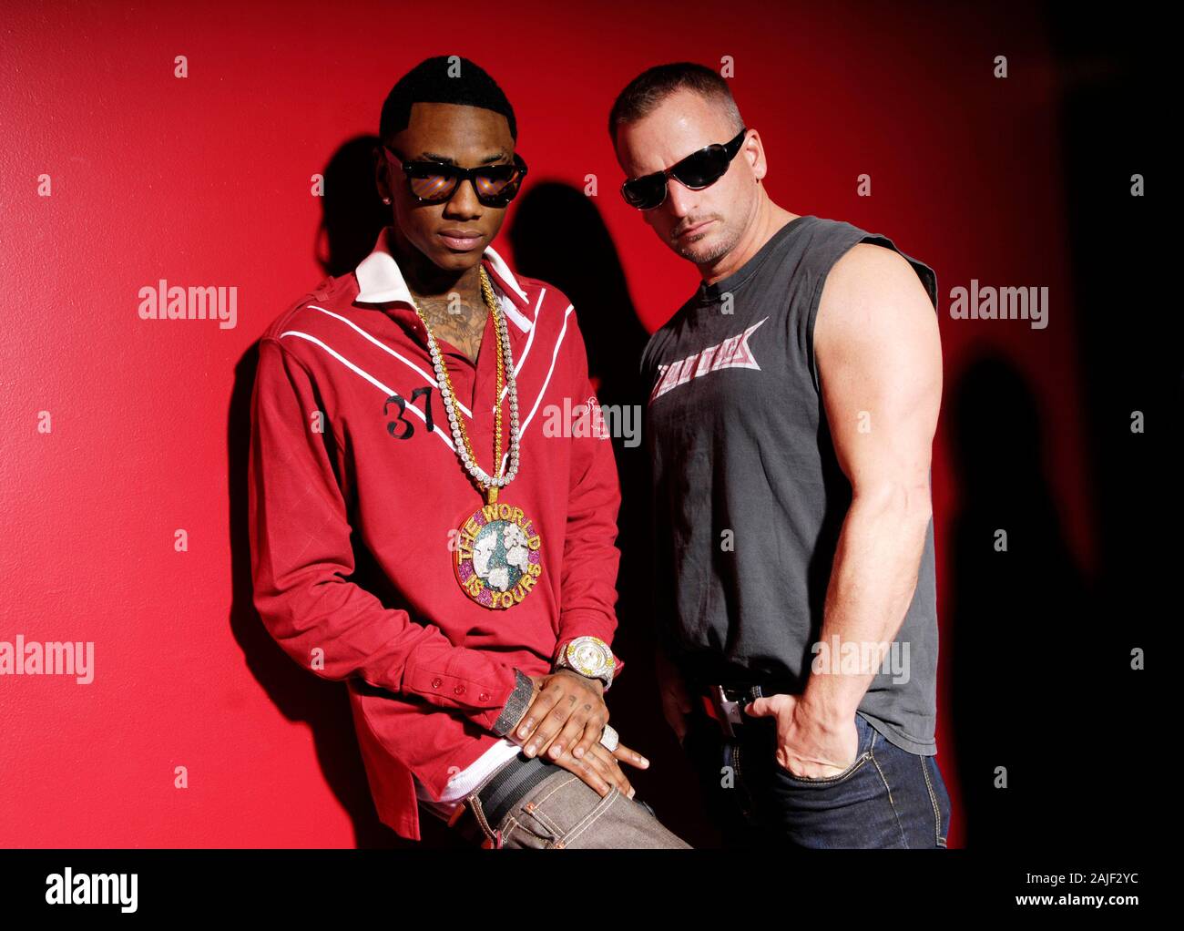 (L-R) Le rappeur Deandre Way aka Soulja Boy et directeur portrait Rage ...