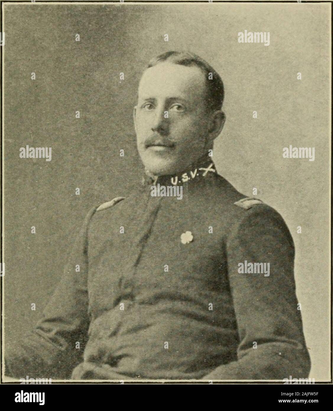 Quatrième Dossier de New Jersey, de la Garde nationale d'infanterie volontaire, Guerre hispano-américaine, 1898-1899. . O. No130, 2ème Division, 2e Corps d'armée, en date du 6 novembre 1898. Des fonctions auprès de la société G 4ih N. J. C. I. Novembre 5,1898, P. S. O. No 62, 4e N. J. C. I., même date. Libéré le 10 novembre 1898, par S. O. No 66, 4e N. J. C. I..même date. Capitaine-adjudant du régiment par intérim, ordres verbaux du 10 novembre. Re-lieved par S. O. No 69, 4e N. J. C. I. daté du 11 novembre 1898. Quartier-maître régimentaire par intérim le 1er mars à 10, 1899, inclusive, par S. O. No 42, 4e N. J. C. I. même date. Overpa 16,67 $ Déduire Banque D'Images